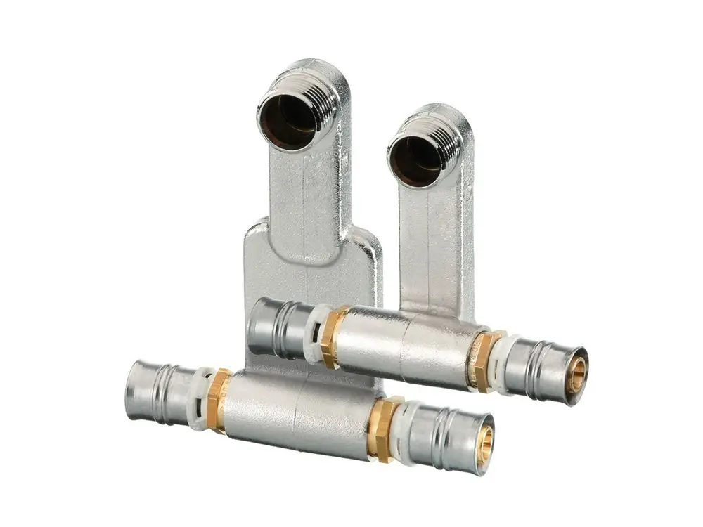 Zusammenbau von zwei metallischen HK-Anschluss Komponenten, die von der Marke Fränkische stammen, mit unterschiedlichen Anschlussmöglichkeiten.